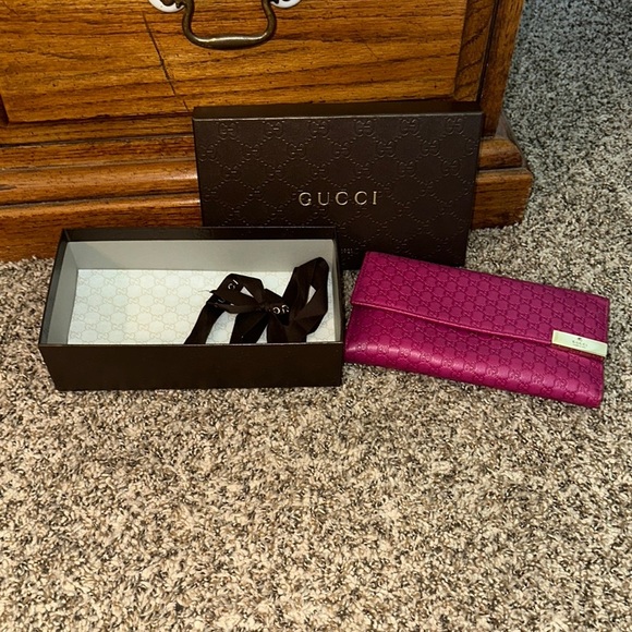 Gucci Long Wallet Wallet with Box - Micro Guccissima - Picture 1 of 13